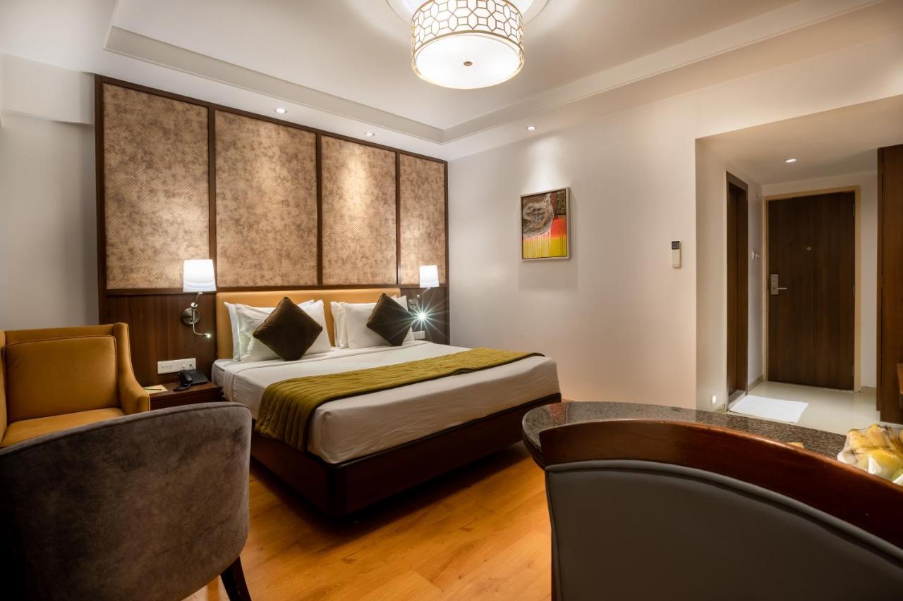 Freesia By Express Inn Pālghar Extérieur photo