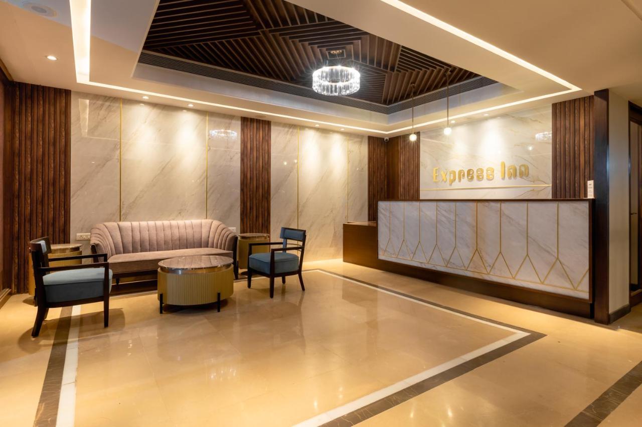 Freesia By Express Inn Pālghar Extérieur photo